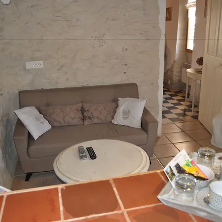 Couette-café La Ribeyrette 3*