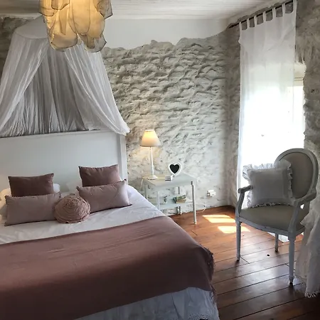 La Ribeyrette Couette-café 3*