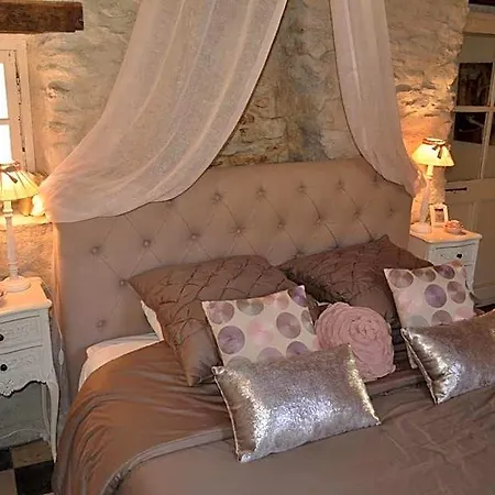 La Ribeyrette Couette-café 3*